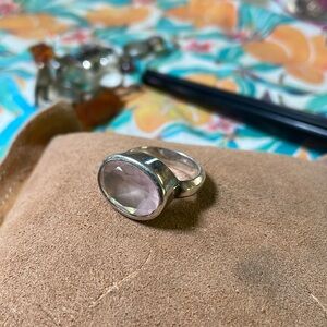 Rose quartz and sterling silver ring